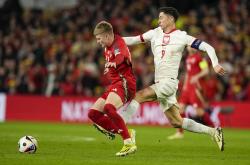 开云体育APP下载-波兰遭淘汰出局，乌克兰晋级欧预赛四强