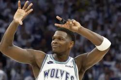 开云下载-关于体育强者气势如虹，精湛技艺震撼观众的信息