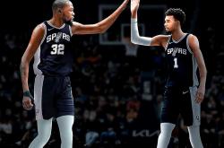 开云体育入口-马刺险胜立陶宛男篮，瓦兰丘纳斯统治全场的简单介绍