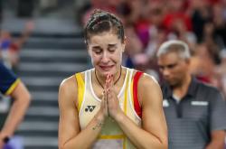 开云体育入口-羽毛球明星选手受伤退赛，引发热议的简单介绍