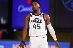 开云体育在线-新疆队翻盘四川队，锡安状态火热的简单介绍