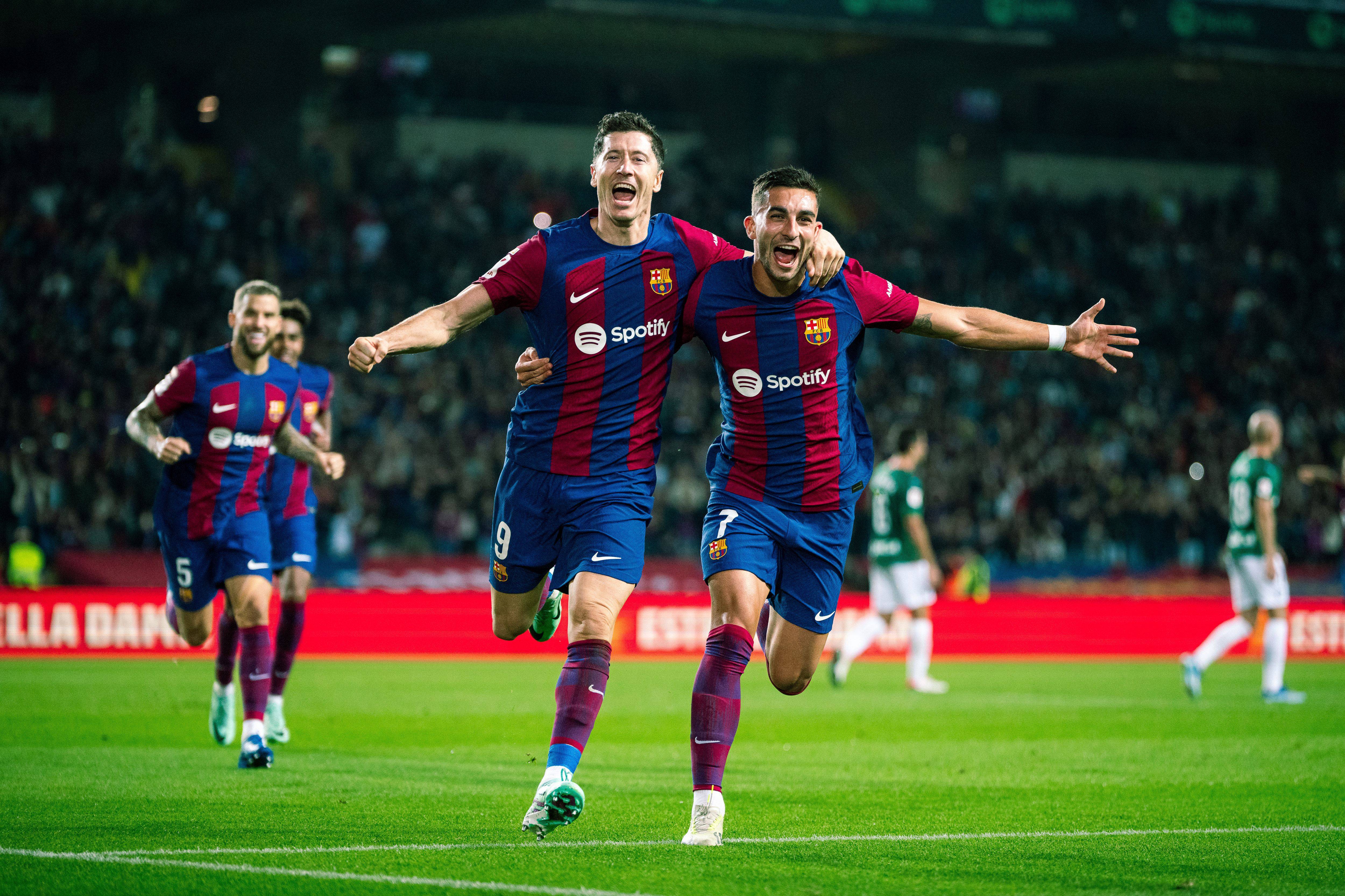 拜仁慕尼黑与曼联将在欧冠联赛中交锋 拜仁慕尼黑与曼联将在欧冠联赛中交锋