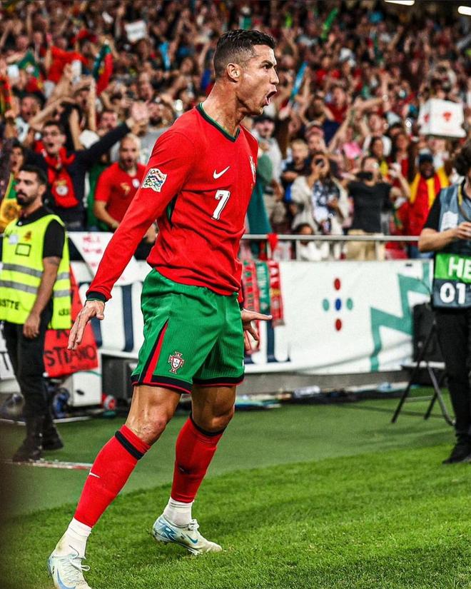 关于葡萄牙完胜里昂,C罗绝境逆转的信息 关于葡萄牙完胜里昂,C罗绝境逆转的信息