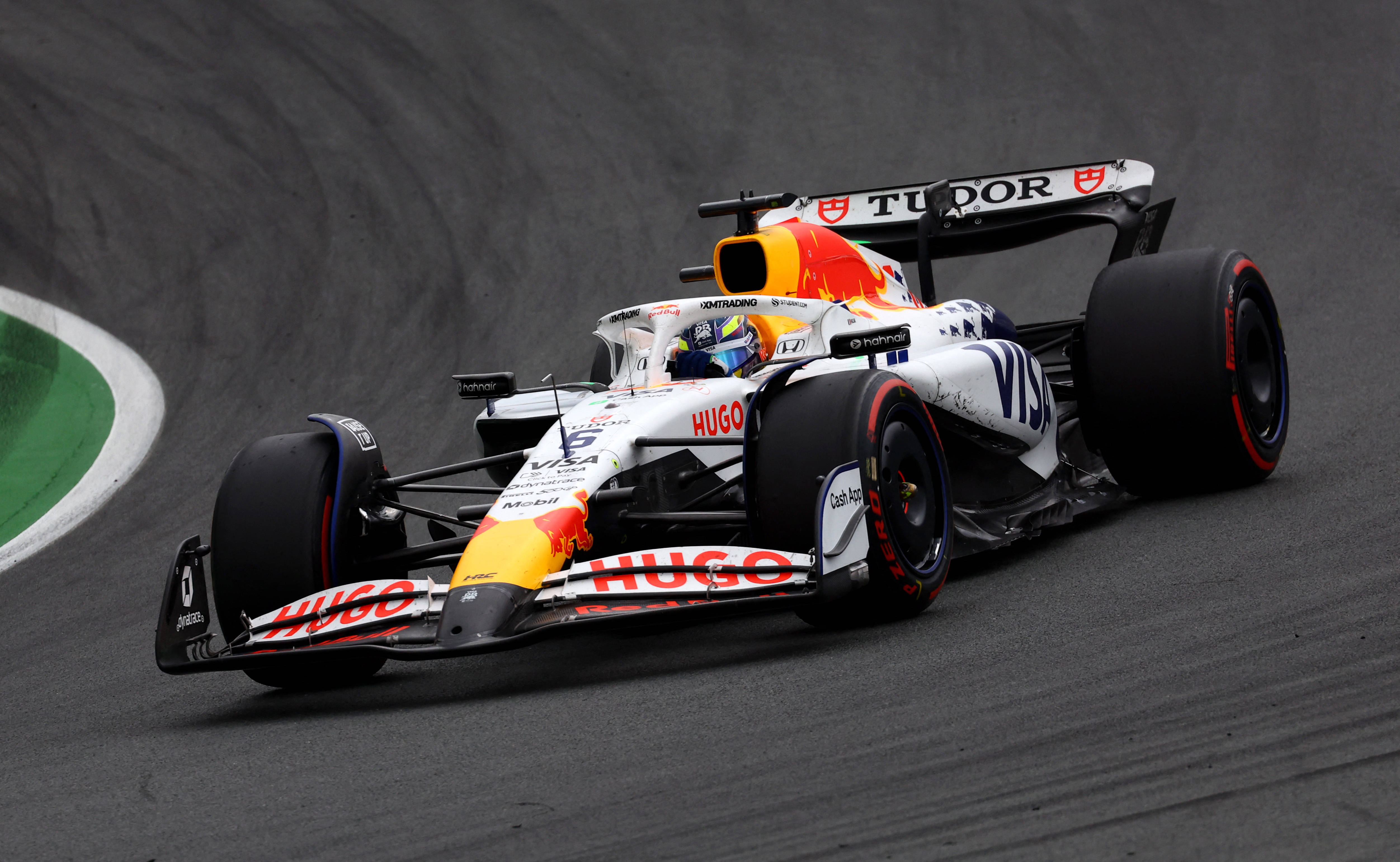 迈凯伦力克红牛二队，皮亚斯特里扛起全队的简单介绍